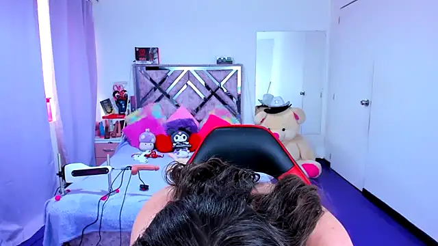 Chatroom XXX en direct de Luna_Analya