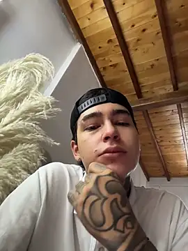 samm4044 Chat XXX live