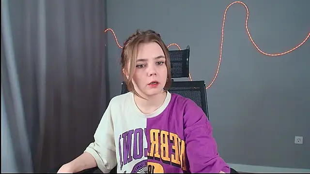 Leksi_Love live XXX chat