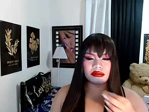 TSbrianaHugeCock Pertunjukan Webcam