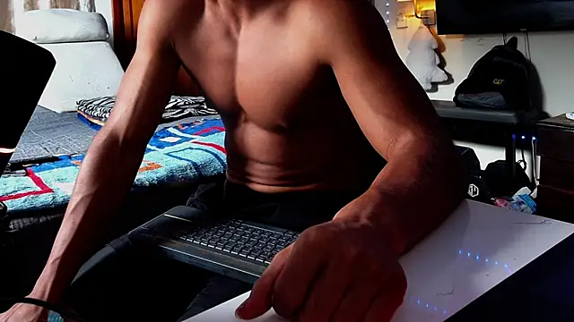 Jhon_wich: онлайн-секс-чат