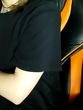 Aashikalaa – Naživo XXX chat