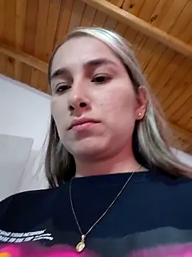 Iris_love18: онлайн-секс-чат