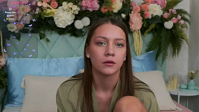 AliceBrayan: онлайн-секс-чат