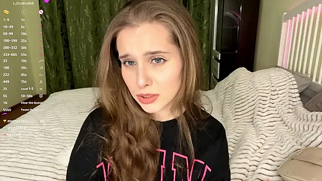 MiaBlanko Chat XXX live