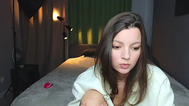 KitKatie Chat XXX live