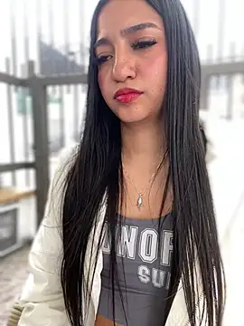 Show modela Daniela_Pink na web-kameri