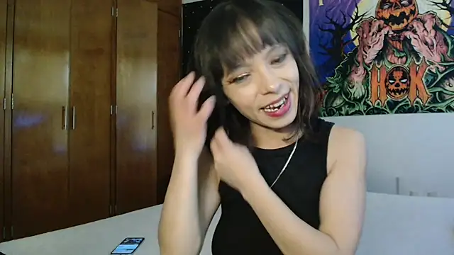 MINI_Petite: онлайн-секс-чат