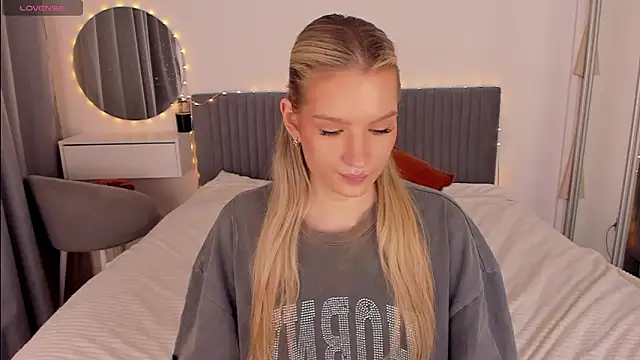 دردشة CassieRayss الجنسية المباشرة