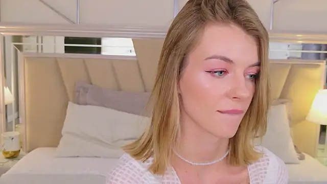 دردشة MeganMour الجنسية المباشرة