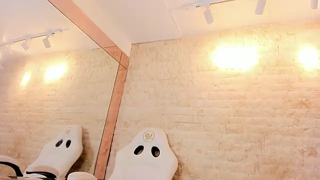 Živý XXX chat annie_shine_