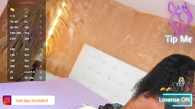 shenielxx 라이브 XXX 채팅