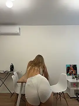 Chat XXX en directo de Ketitull