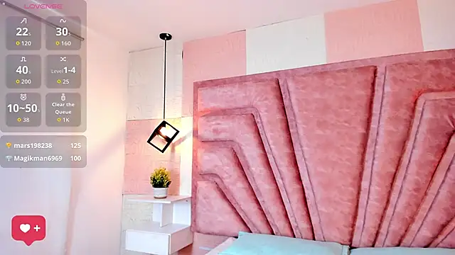 elisa_collins: απευθείας συνομιλία ΧΧΧ