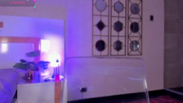 Violeta_dh: απευθείας συνομιλία ΧΧΧ