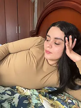 Selena_Roa Chat XXX in diretta