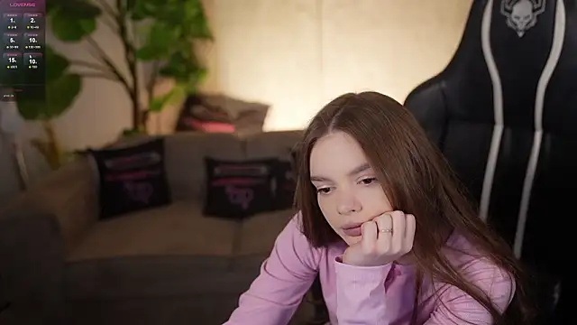 Zlata_Sky Chat XXX in diretta