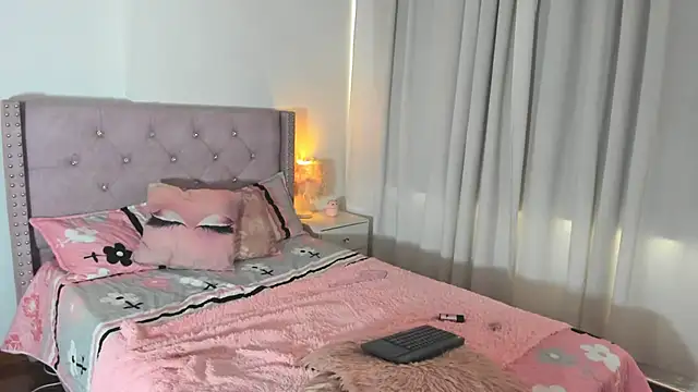 destinysweet21 élő XXX-chatje