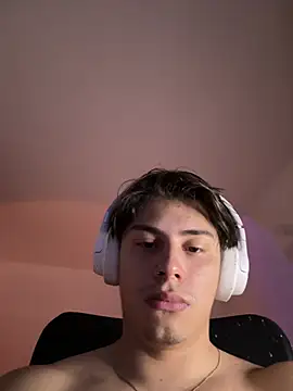 Giordano_Russo Pertunjukan Webcam