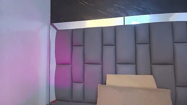 _MiaBrown_ live XXX chat