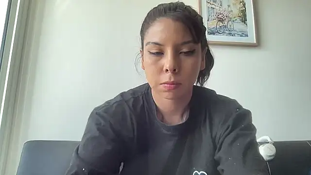 XXX chat uživo modela Diosagata