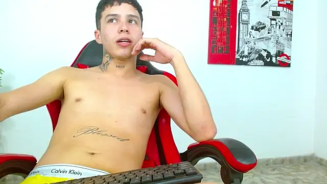 Cumandres18 Webcamshow