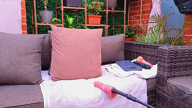 Chatroom XXX en direct de samantha_bss