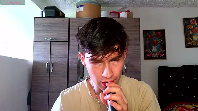 samael1107 Live XXX-Chat