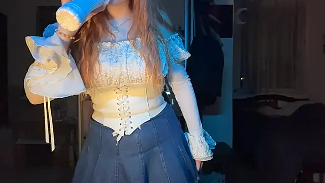 HeilyJeily: онлайн-секс-чат