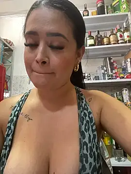 Sara_fun élő XXX-chatje