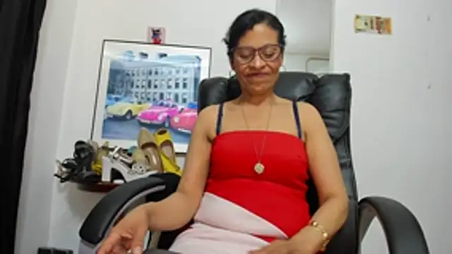 Aries_Mature Live XXX-chat