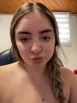 Show modela imlindapink na web-kameri