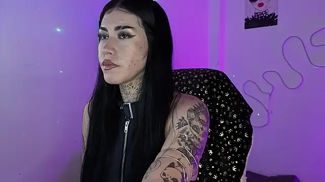 AnfisaLetyagho: онлайн-секс-чат