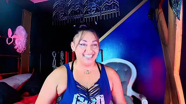 YiingandYang Adlı Modelin Canlı XXX Sohbeti