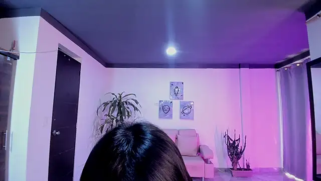 bella_fox_1: онлайн-секс-чат