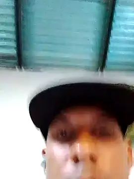 blackhot22c Adlı Modelin Canlı XXX Sohbeti