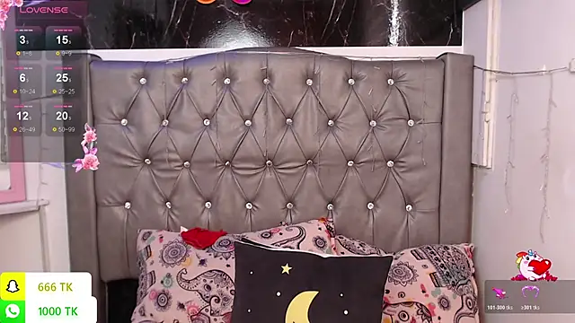 LAILAGUMMY's Live XXX Chat