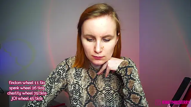 KinkyMissCherry Live XXX-chat