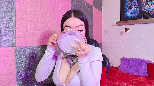 แชท XXX สดของ alanna_Love02