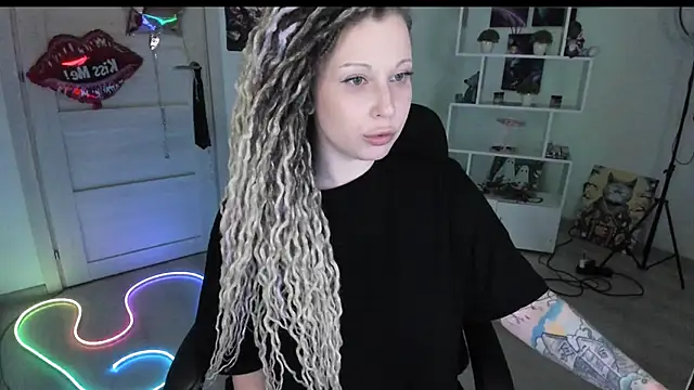 HoneySallyMoore Chat XXX in diretta