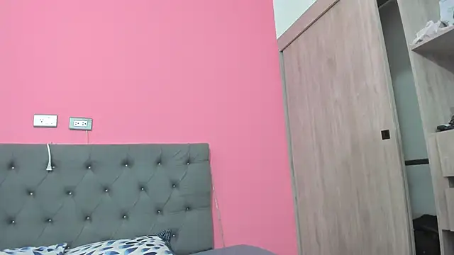 ariloe_quintero 即時 XXX 聊天