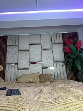 Zoe_dim Live XXX-chat