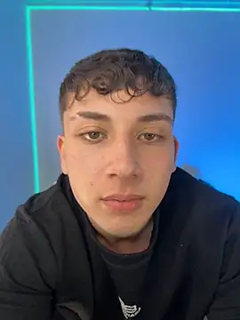 oliver_kyy: онлайн-секс-чат