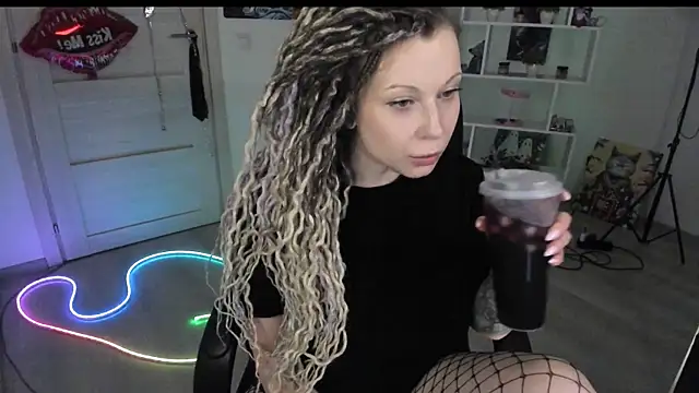 HoneySallyMoore 라이브 XXX 채팅