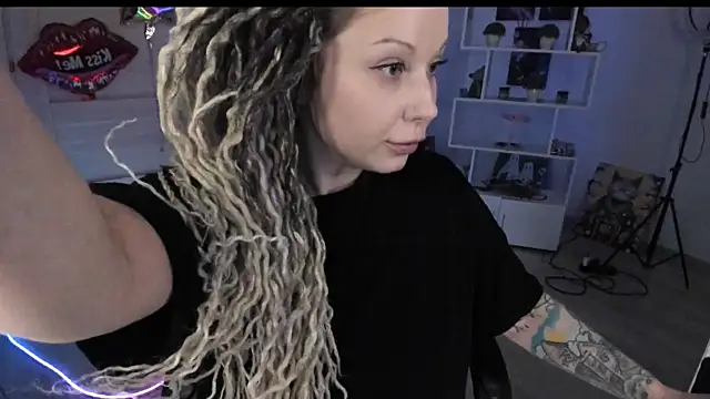 HoneySallyMoore 라이브 XXX 채팅