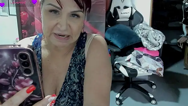 BrendaXiomy 即時 XXX 聊天