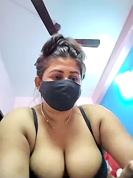 Pokazy przed kamerką – pinkihot23