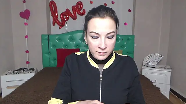 ElizabethSho live XXX chat