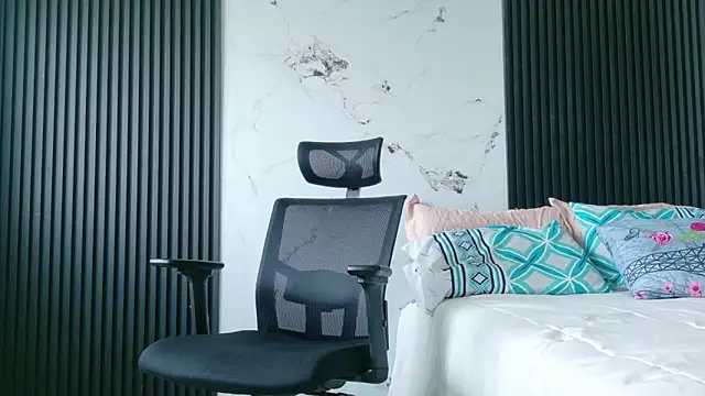 Sembang XXX Secara Langsung Noah_tyler_