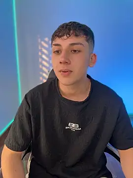 عرض كام oliver_kyy